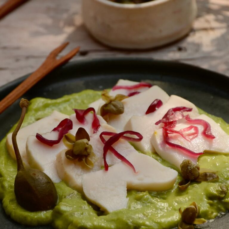 Locos_sobre_crema_de_Palta